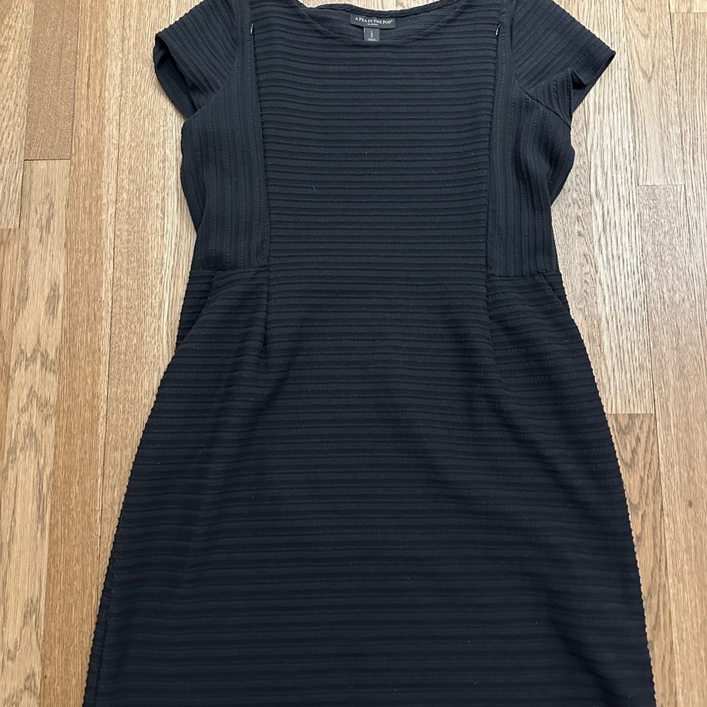 Pea in the pod nursing Black Ribbed Dress